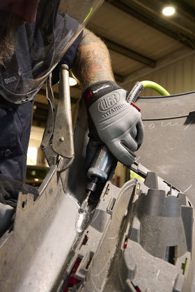 Ingersoll Rand 409 air die grinder featuring a locking throttle for safer control.