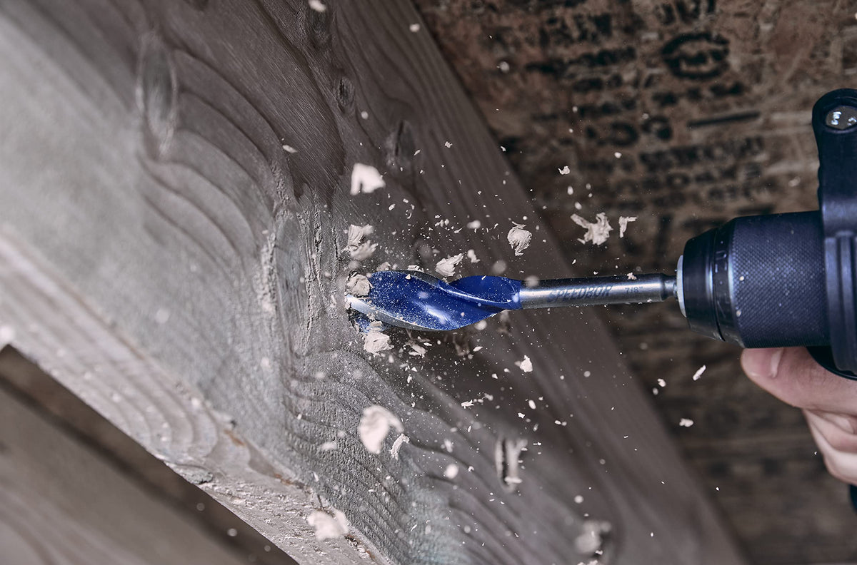 IRWIN Speedbor Max grooved hex shank reduces slip in chuck