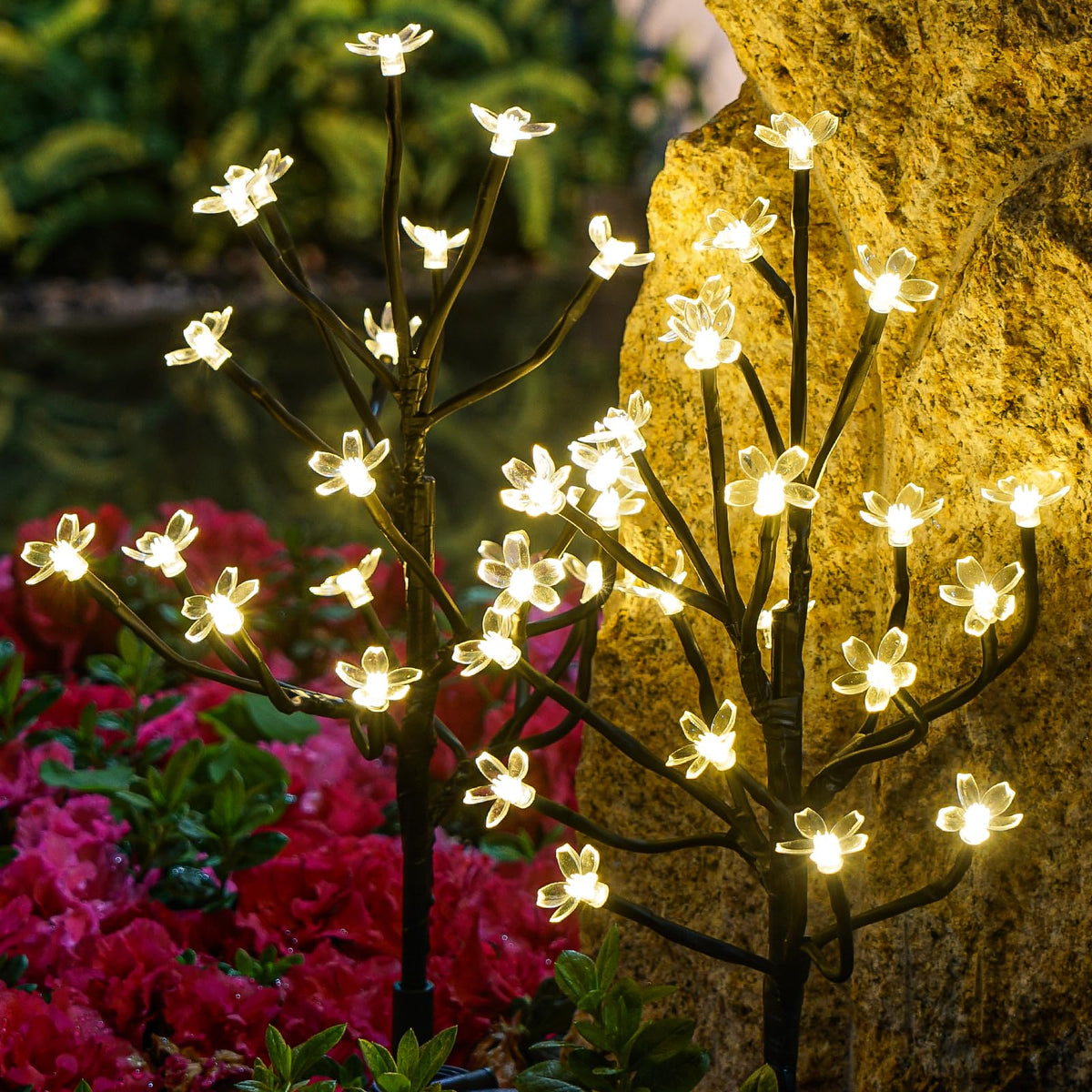 IUEECEN wireless, wire-free solar lights for easy setup
