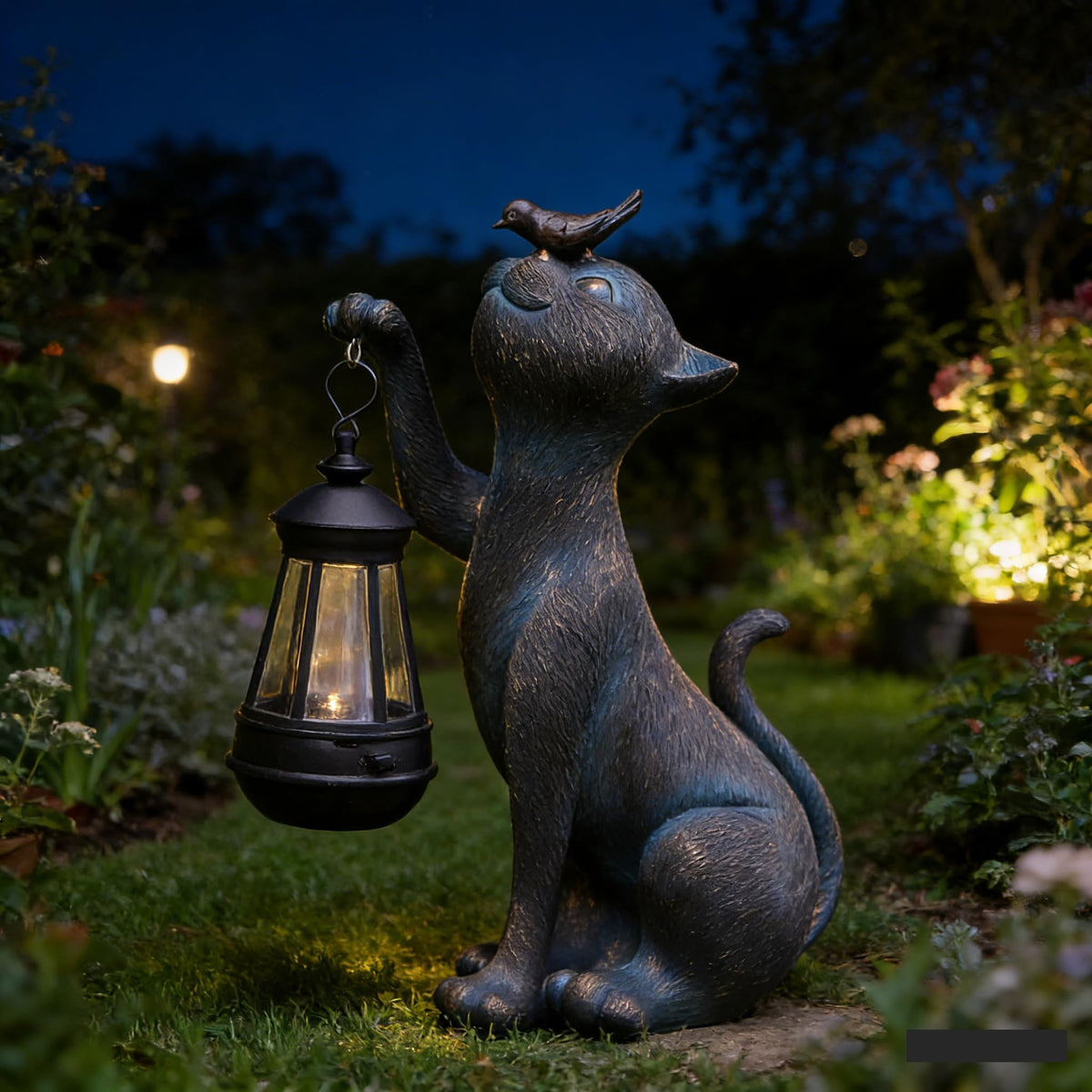 IVCOOLE cat statue used as indoor decor to add charm