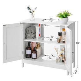 Iwell built-in shelf helps store toiletries and towels neatly.