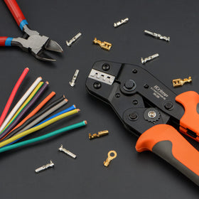IWISS iCrimp SN-28B suited for RC servos and RC connectors
