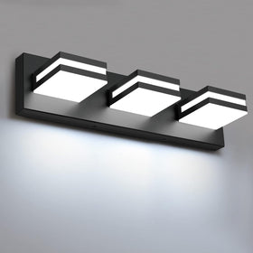 IZORRO LED vanity light with 3 lights delivers crisp, glare-free vanity illumination.