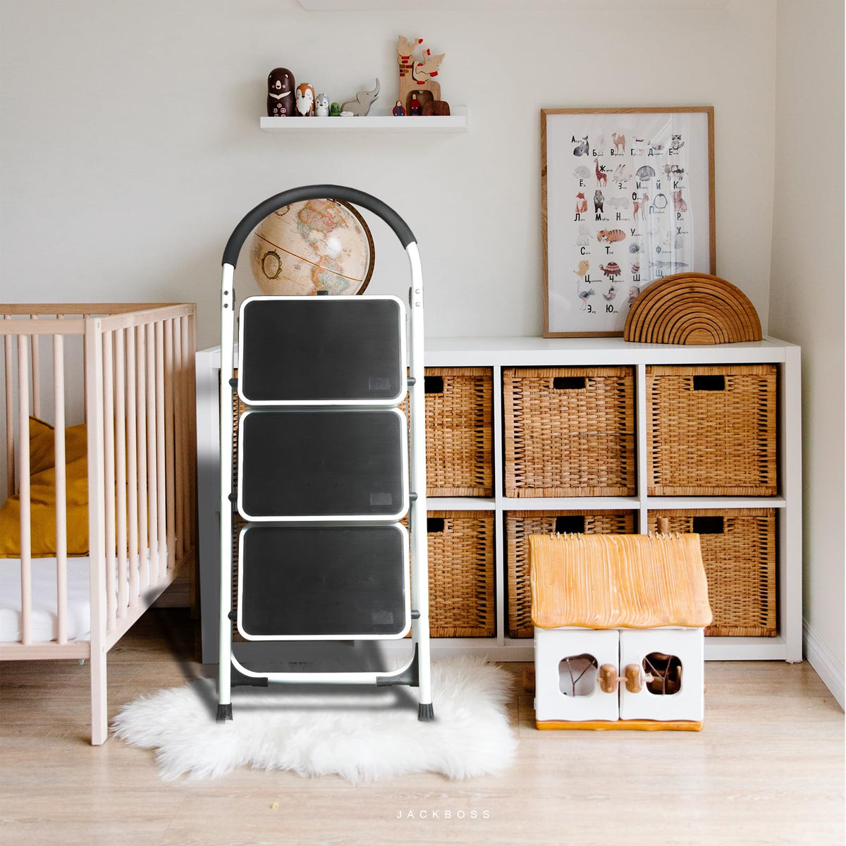 Jack Boss ladder with dual side handles provides extra grip