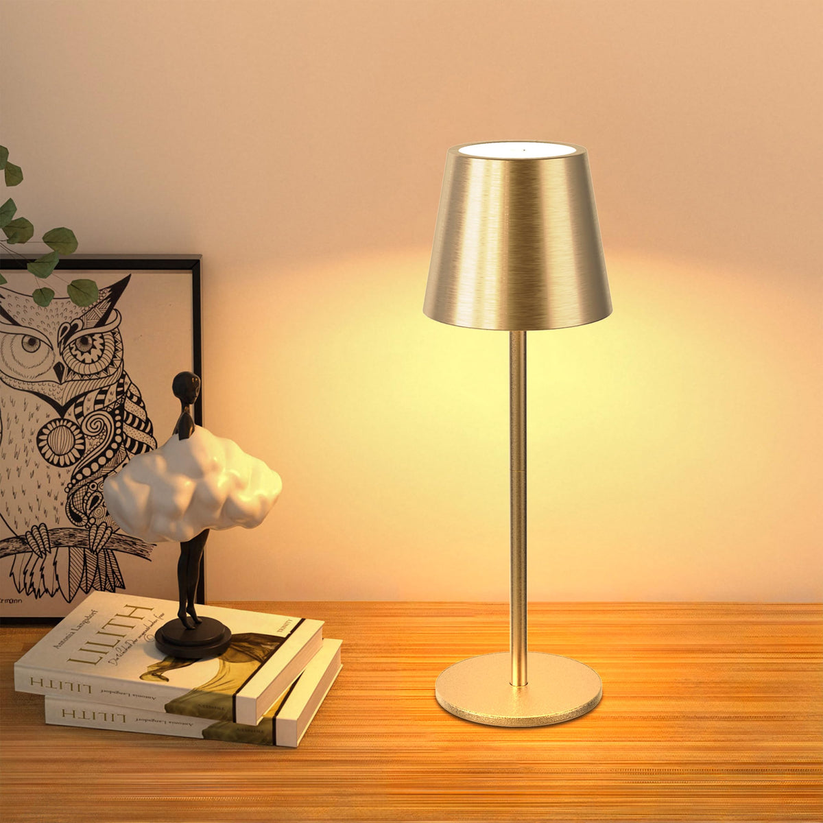 JACKYLED cordless table lamp with 3-height setup for versatile dining lighting