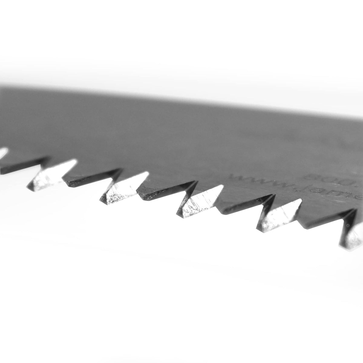 Jameson Barracuda blade demonstrating wear resistance in use.