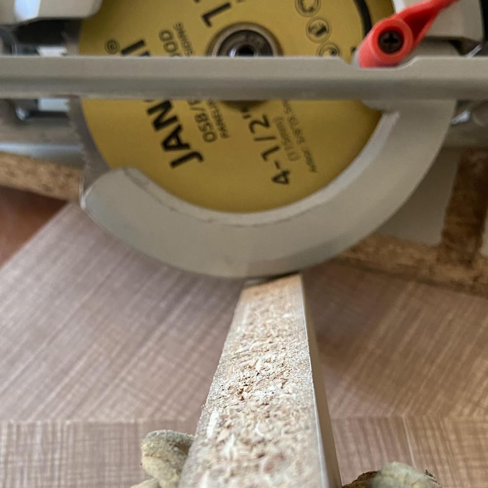 Janchi blade cutting OSB and paneling for tight joints.