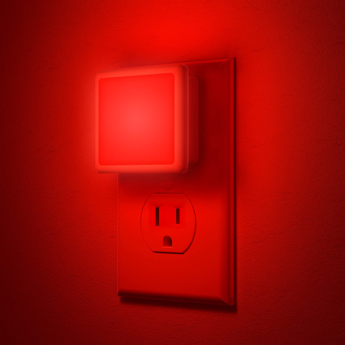 JandCase red night light with dusk-to-dawn sensor auto-illuminates in dim rooms.