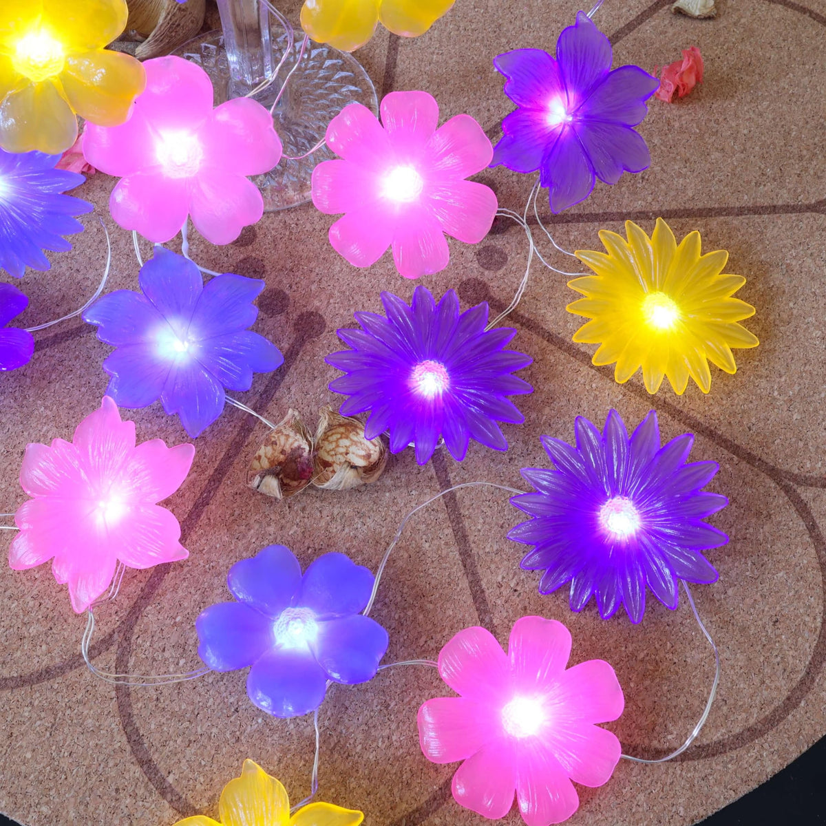 JASHIKA flower lights battery pack provides portable decor flexibility.