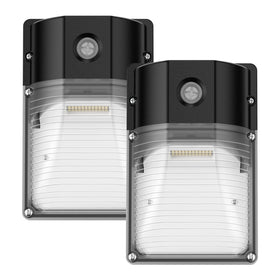JC-LGL 30W wall pack installation shows quick, tool-free wiring for fast setup.