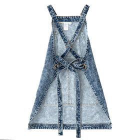 Jeanerlor denim apron adjustable straps for a secure fit