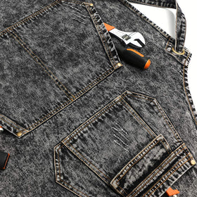 Jeanerlor reinforced stitching and thick thread enhance wear resistance.