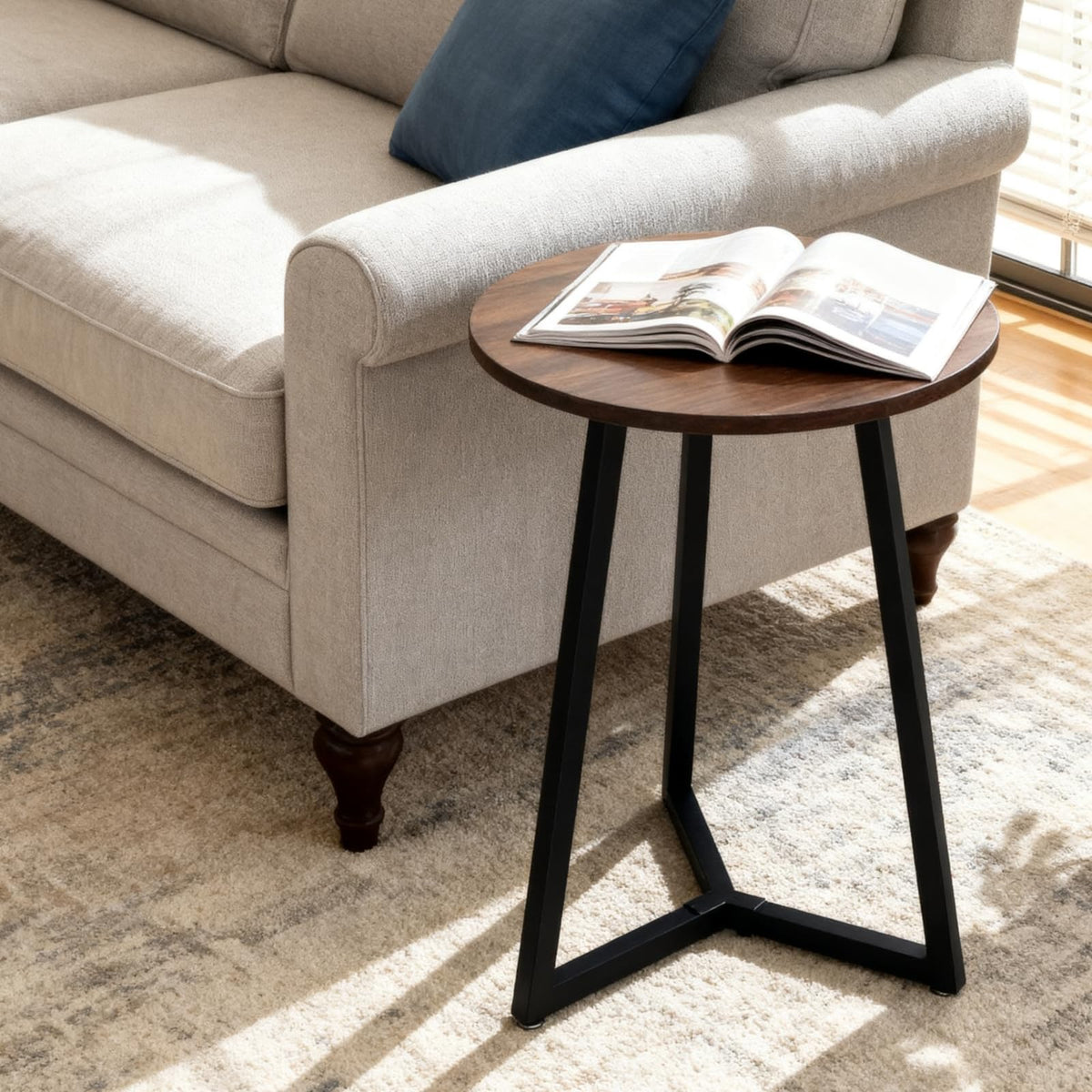 JIANZHUO circle end table legs offer a clean, modern look.
