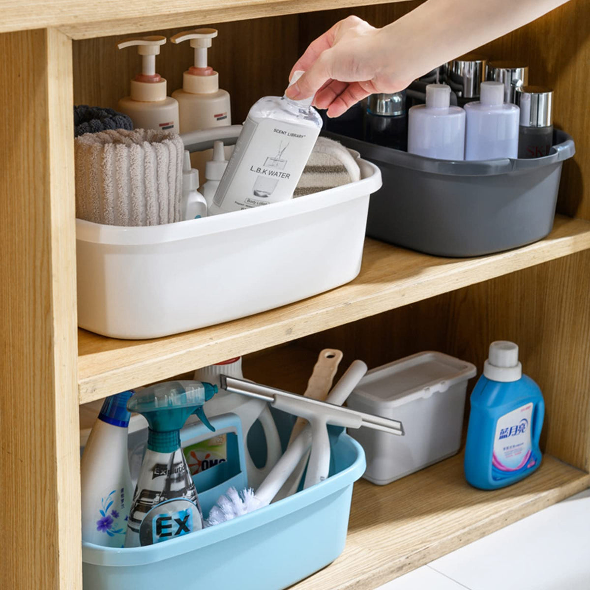 JiatuA rugged PP material caddy built for durability and long-lasting use.