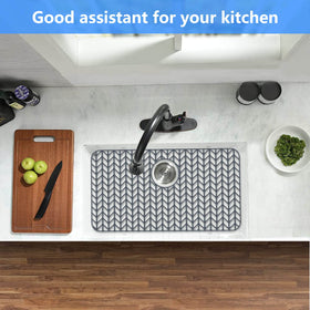 JIUBAR heat-resistant mat 26x14 gray supports pots up to 500°F.