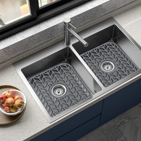 JIUBAR mat keeps surfaces dry by guiding water and food debris away