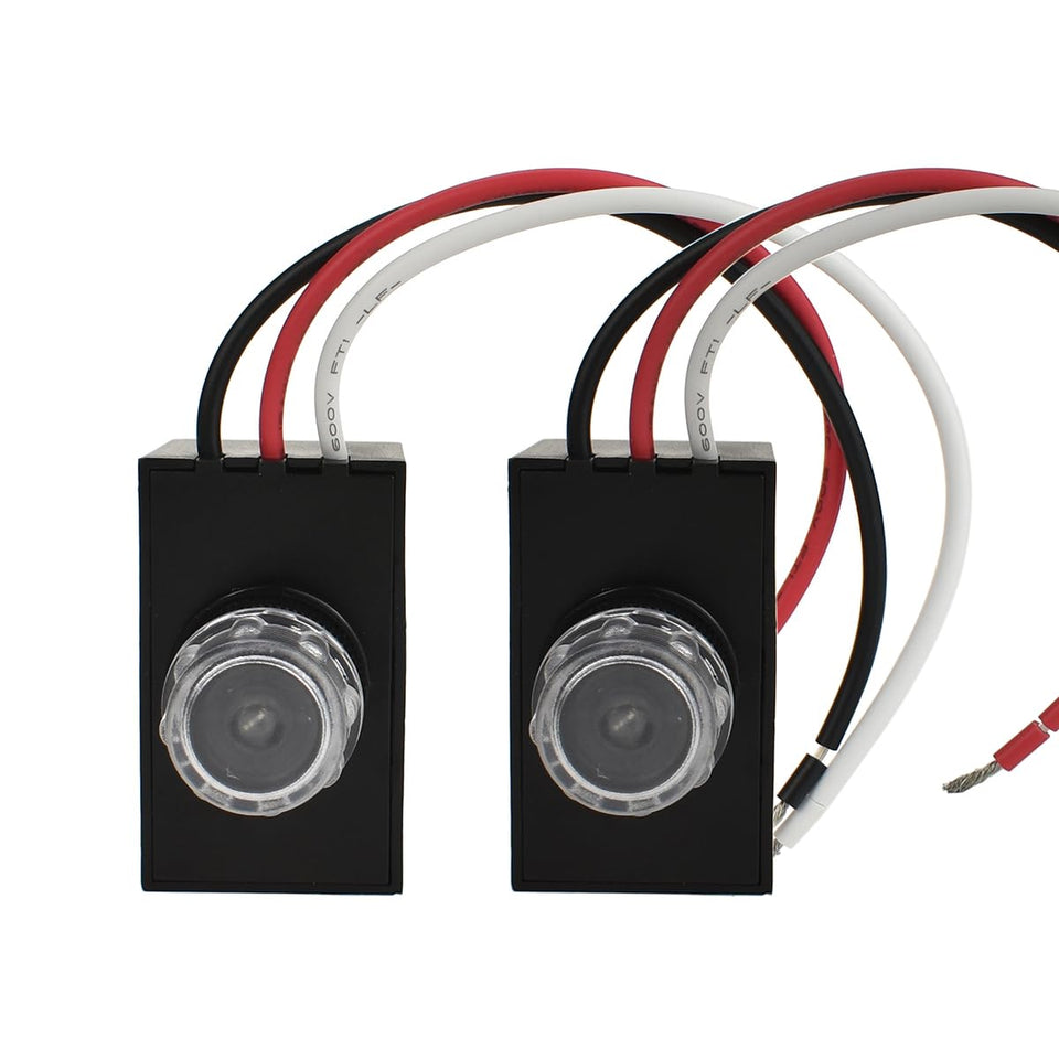 J.LUMI YCA1030 dusk-to-dawn sensor for outdoor post lights enhances convenience and automatic lighting.