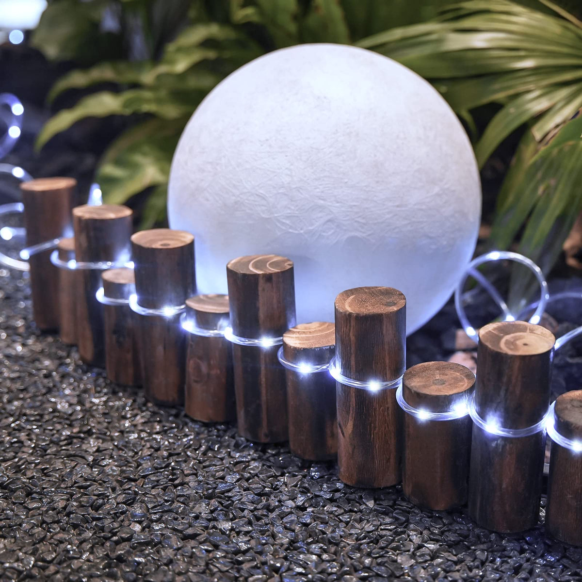 JMEXSUSS 200 LED rope light creates starry night vibes for outdoor gatherings