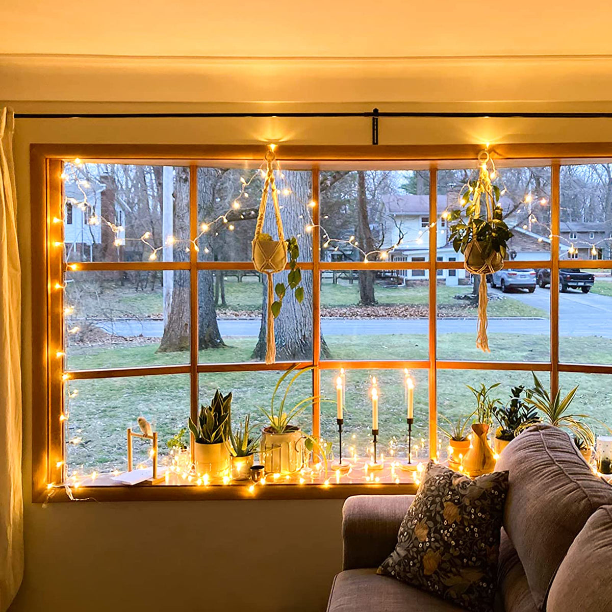 JMEXSUSs classroom lighting creates warm, inviting learning spaces.