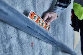 Johnson 1435-1200 Griptight magnets hold to ferrous surfaces for hands-free use