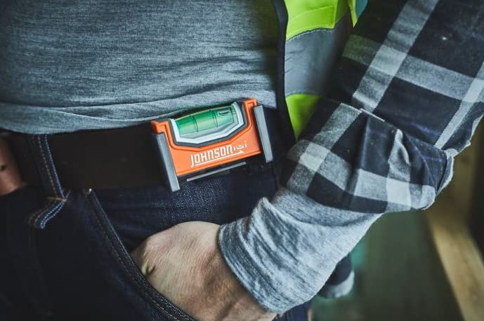 Johnson 1721P lets you read plumb on the side edge for convenience.