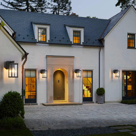 JOKAONOTL all-in-one outdoor light and power solution.
