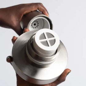Jolie high-pressure filter enhances shower flow and filtration performance.
