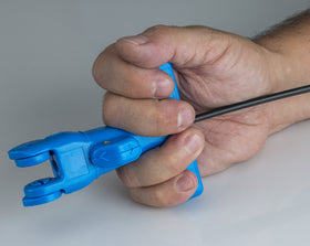 Jonard Tools FOD-2000 compact blue tool suits field techs on FTTH jobs.