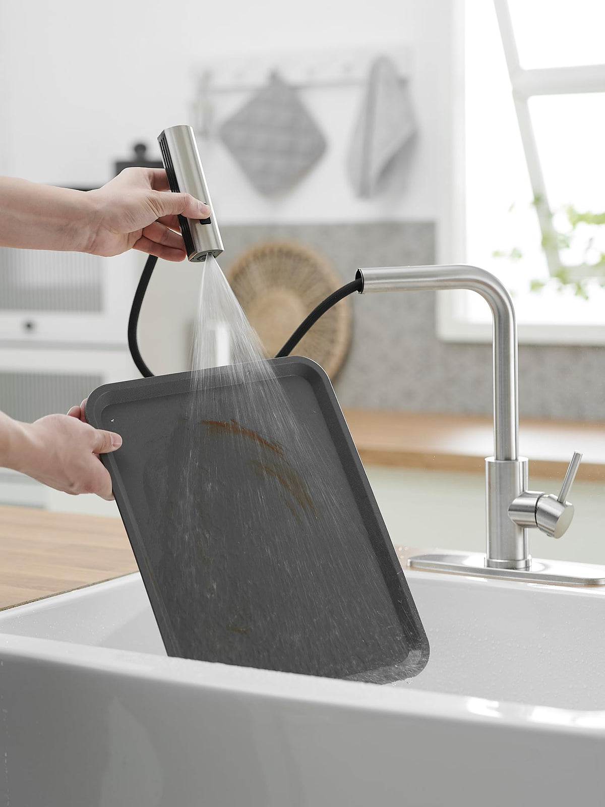 JOOM 360-degree swivel spout provides full-kitchen access