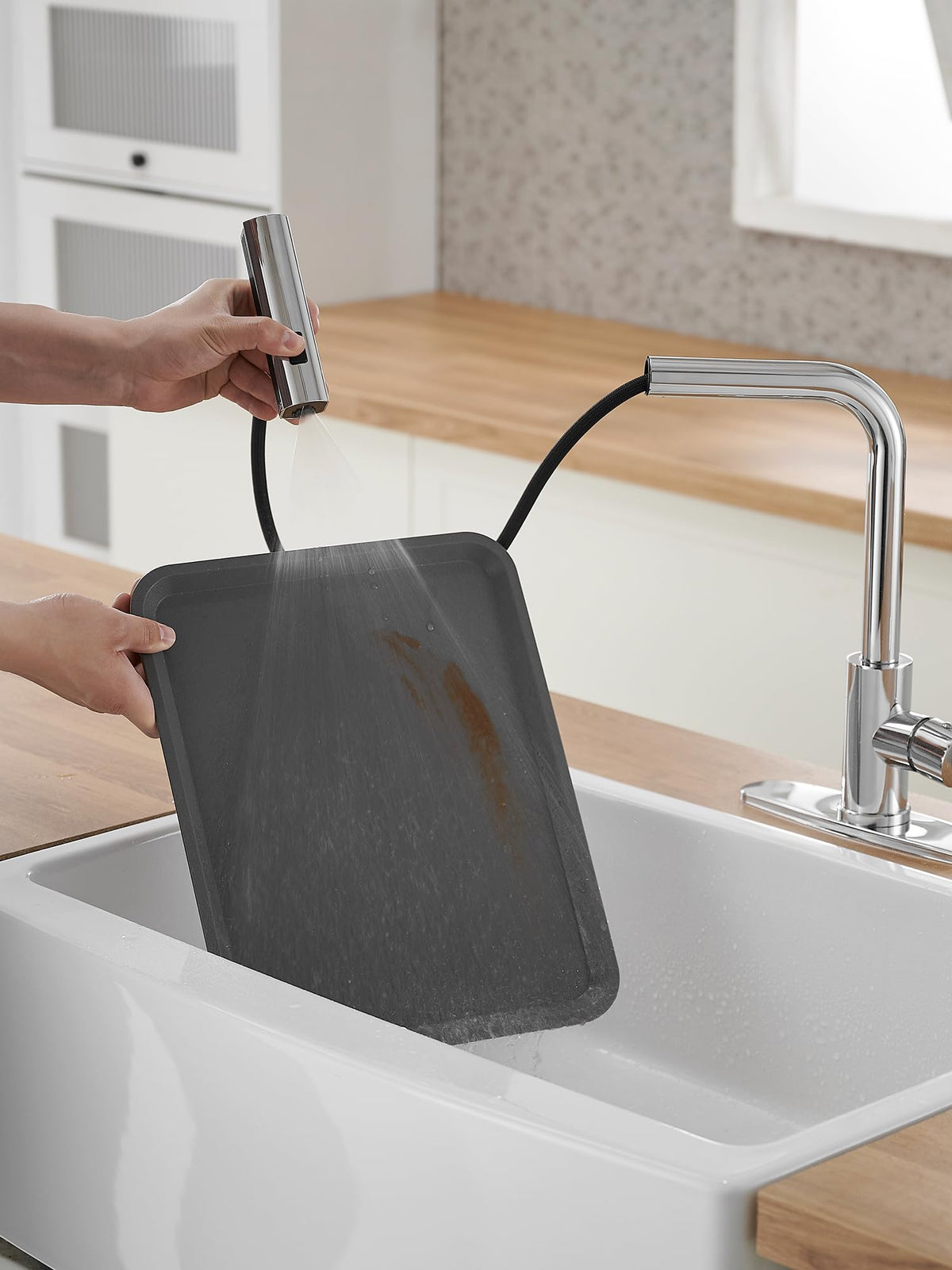 JOOM single-handle control streamlines temperature and flow with one smooth motion