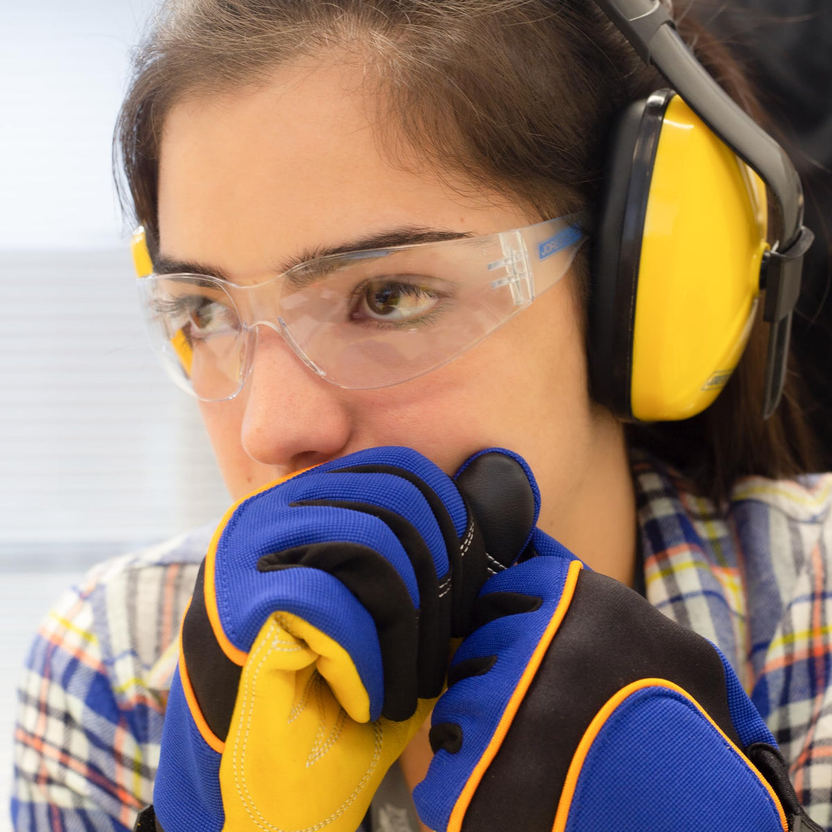 JORESTECH polycarbonate lenses provide durable, lightweight protection.