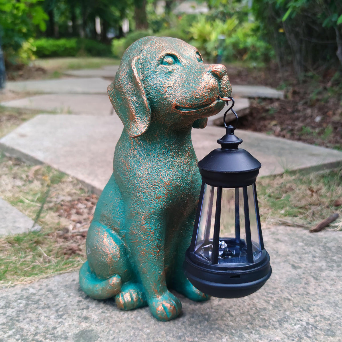 JoyBee resin dog statue with UV coating remains vibrant after rain.