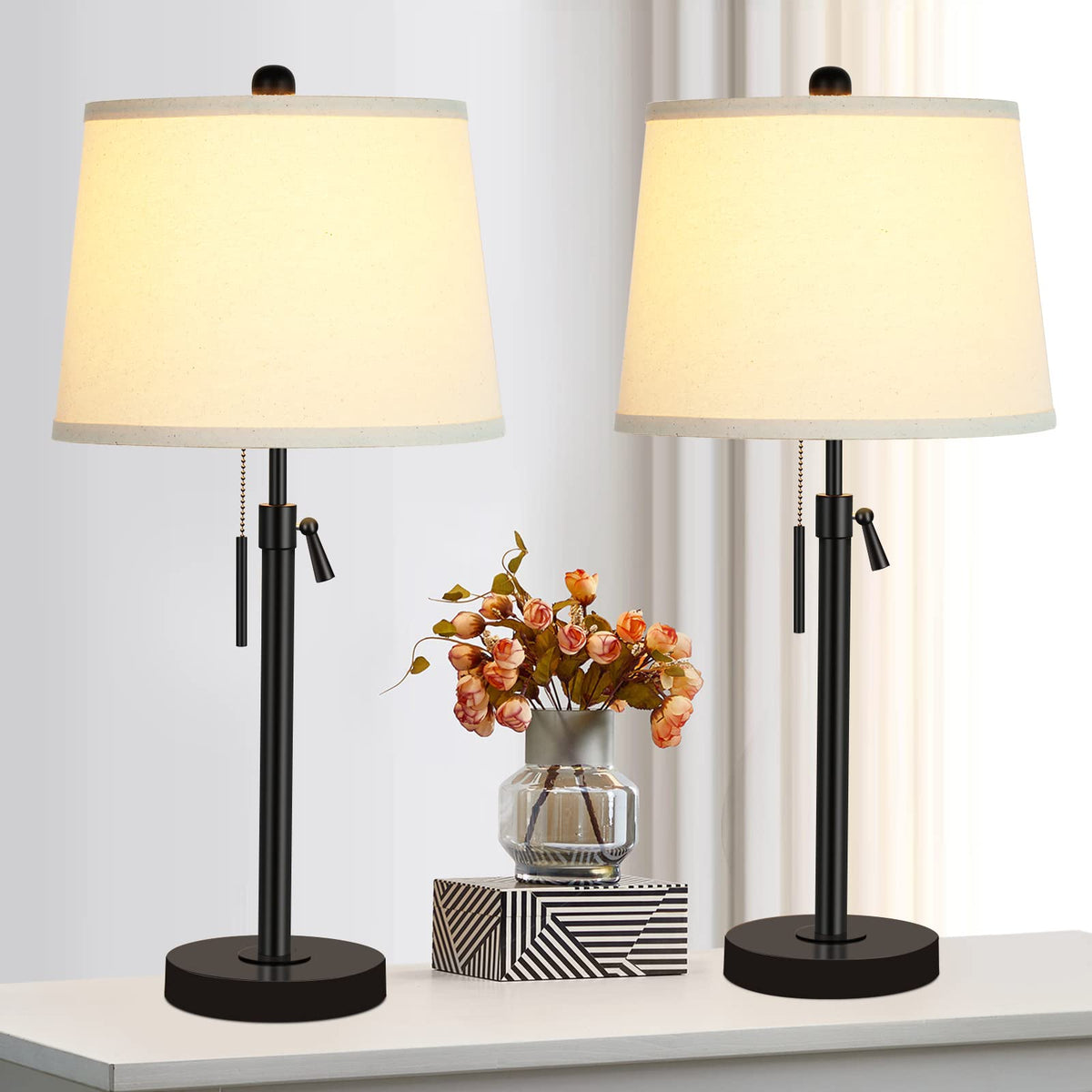 JUNNAI black metal-base lamps with non-slip padding ensure stable daily use.