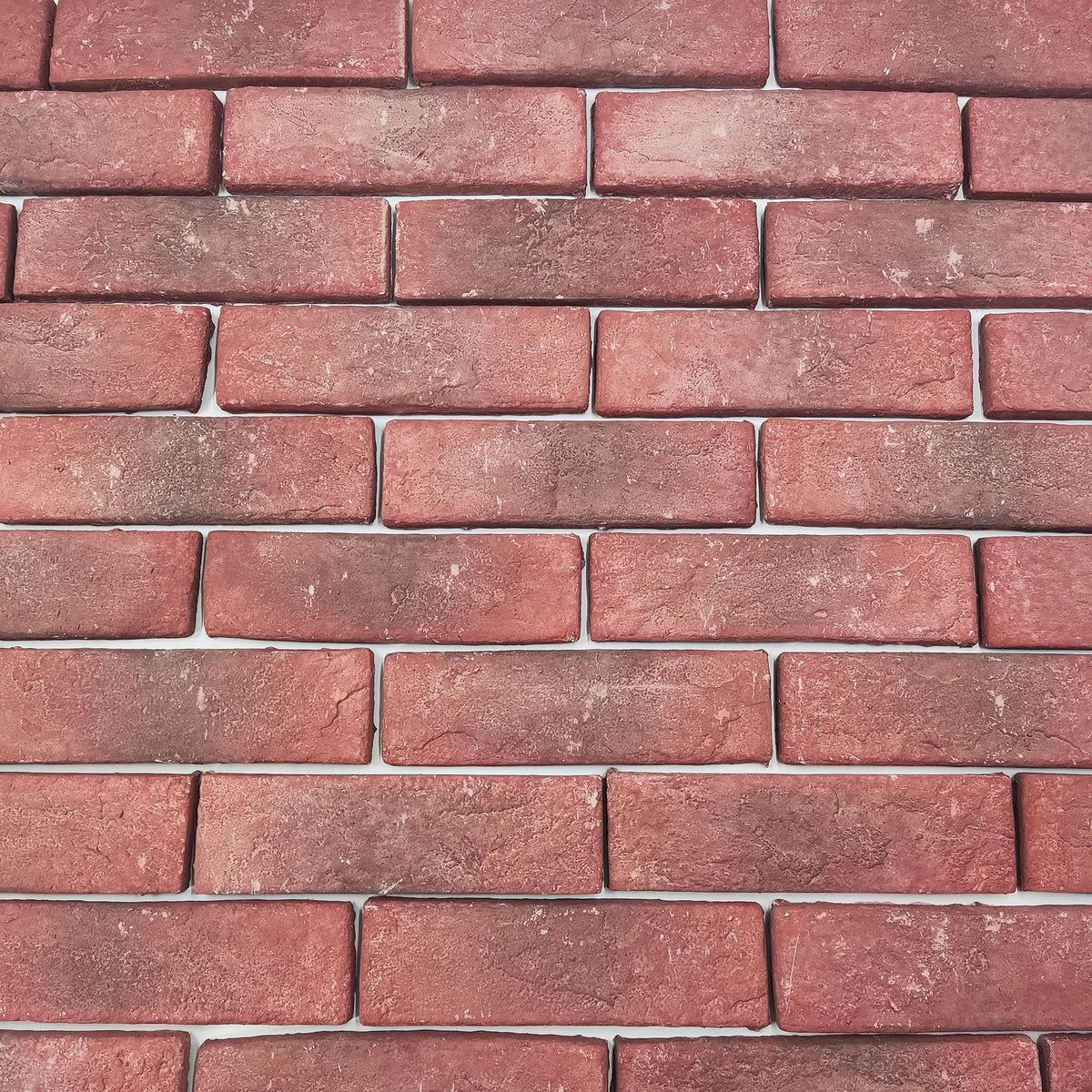 Jusmioke indoor-outdoor brick-tiles for versatile wall decorating