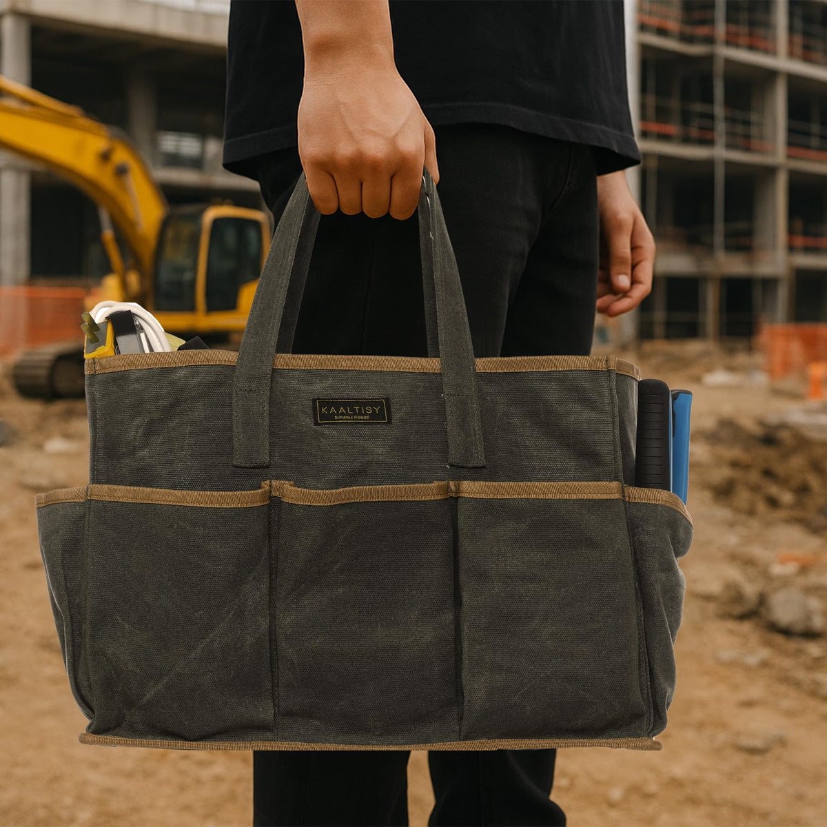 Kaaltisy Packaging includes a stylish paper bag for gifting