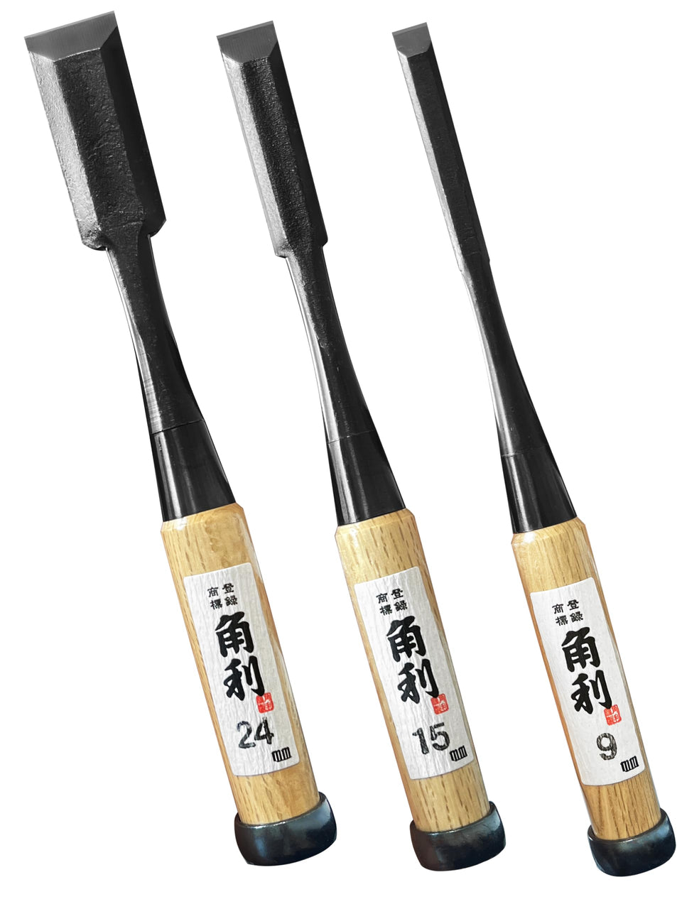 KAKURI 3-piece chisel blades close-up with sharp laminated edge for clean cuts.