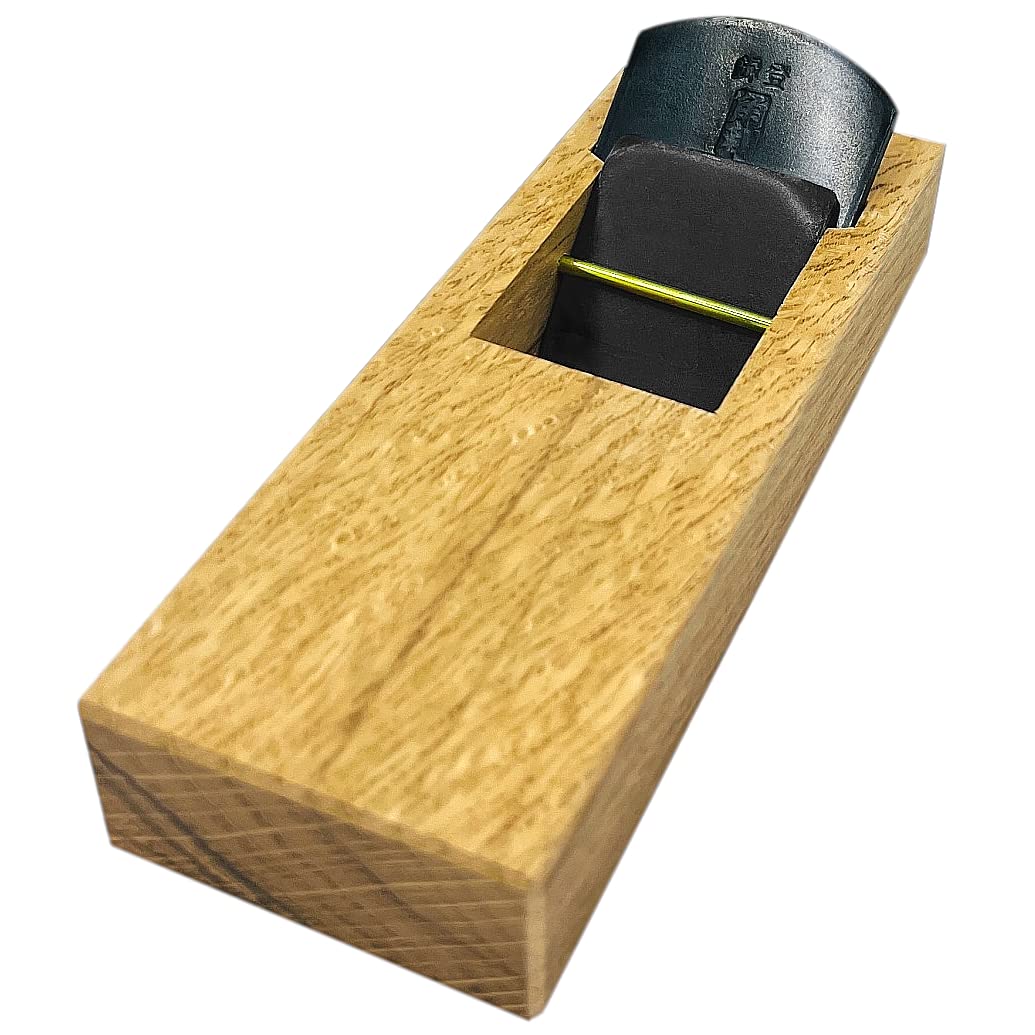 KAKURI KANNA 42mm blade for precise smoothing and edge control.