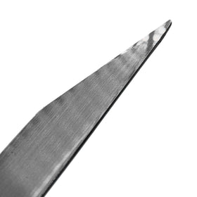 Razor-sharp blade ready to use straight out of the box