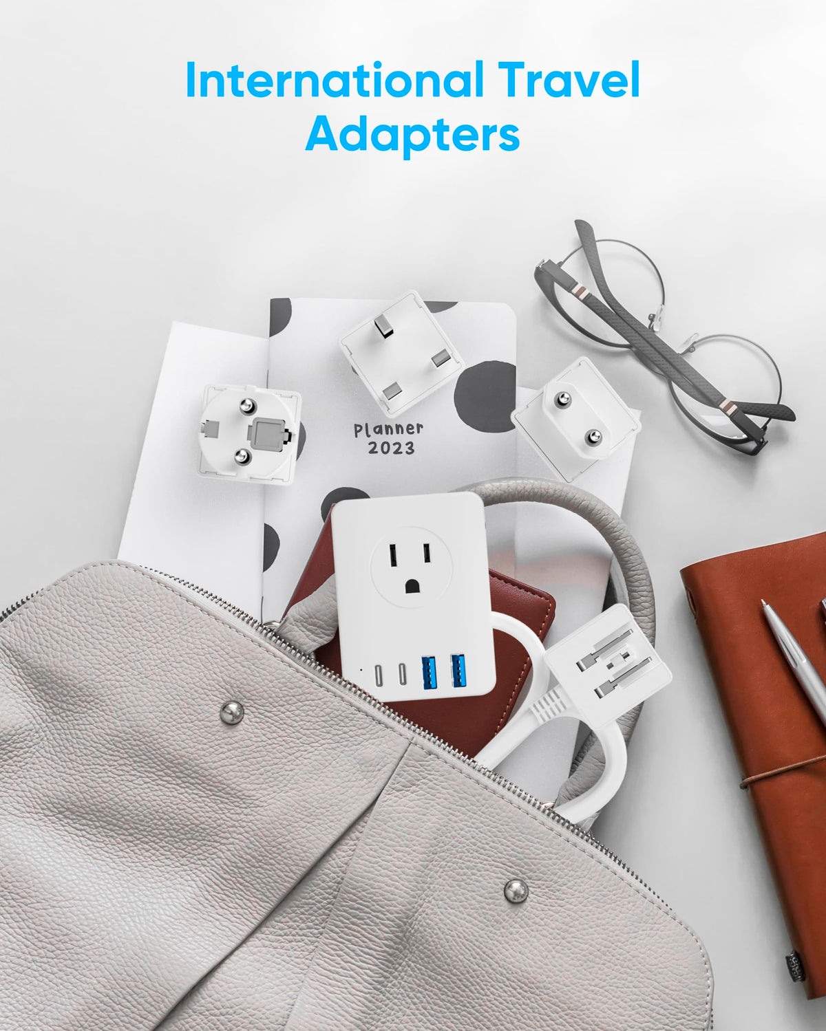 Kakyanill dual USB-C and USB-A ports for flexible charging.
