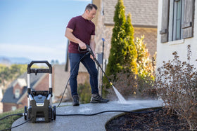 Kärcher K1700B never-flat wheels provide stable transport across surfaces.