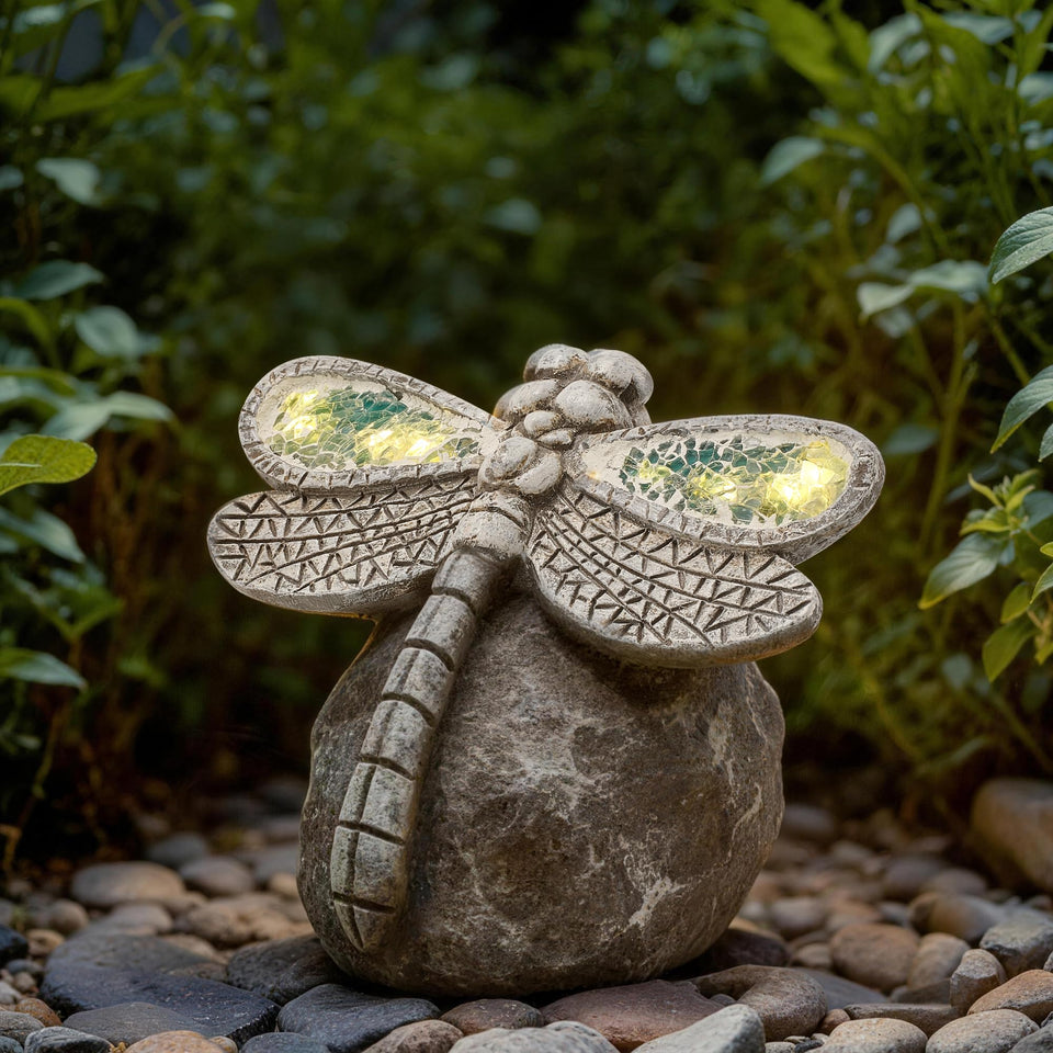 KARTOOSH solar dragonfly garden statue with a gentle night glow