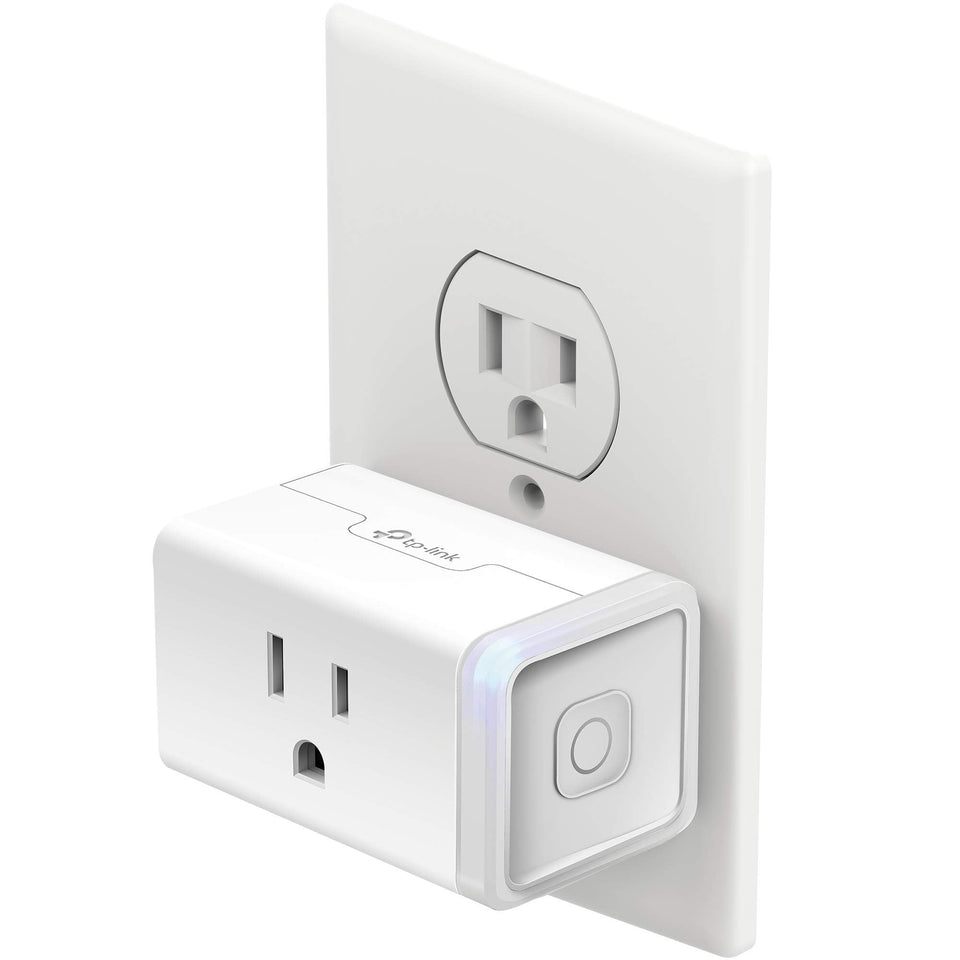 Kasa KP115 energy-monitoring plug tracking real-time usage for smarter schedules