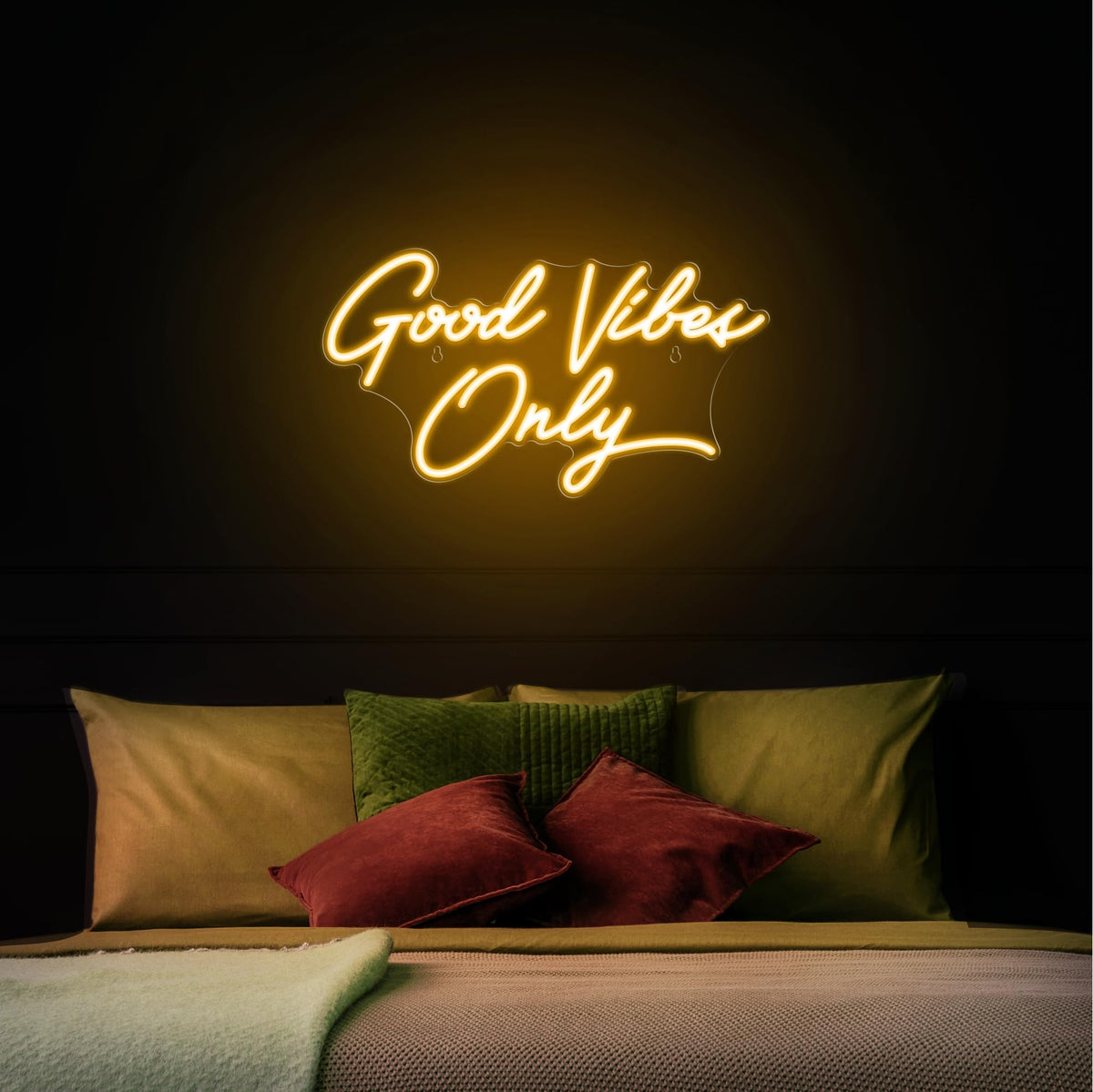 Kavaas Good Vibes Only sign makes a stylish gift.