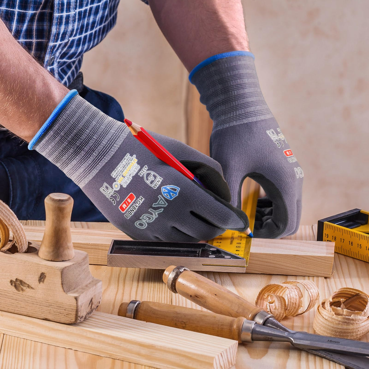 KAYGO KG18NB gloves with EN388 Level 4 abrasion and Level 3 tear resistance for tough jobs.
