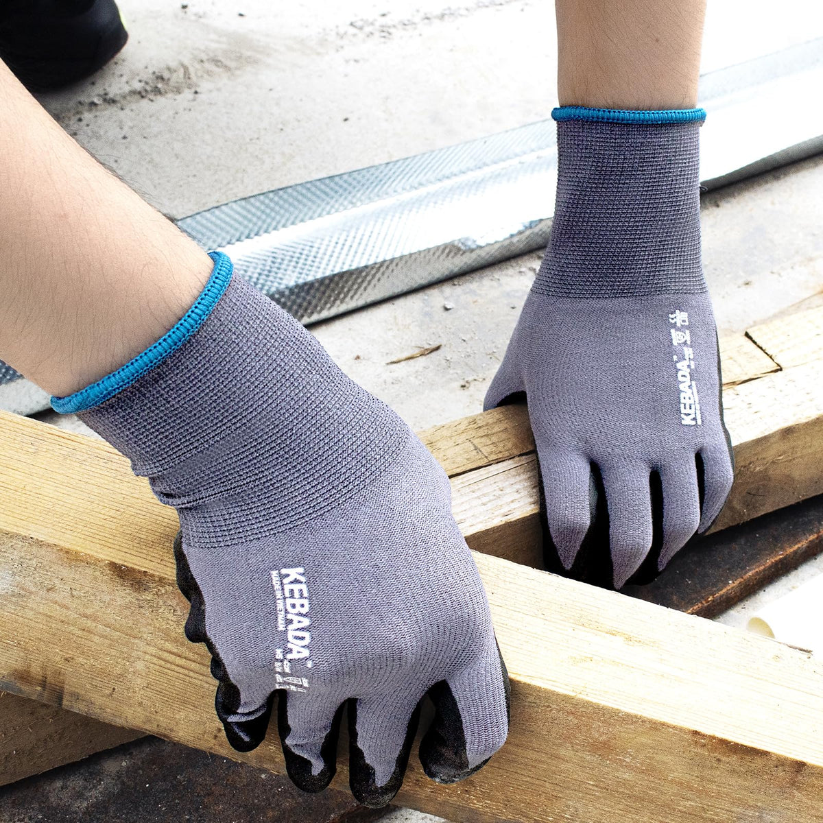 Kebada W5 grip-in-oil-demo shows reliable handling of greasy tools