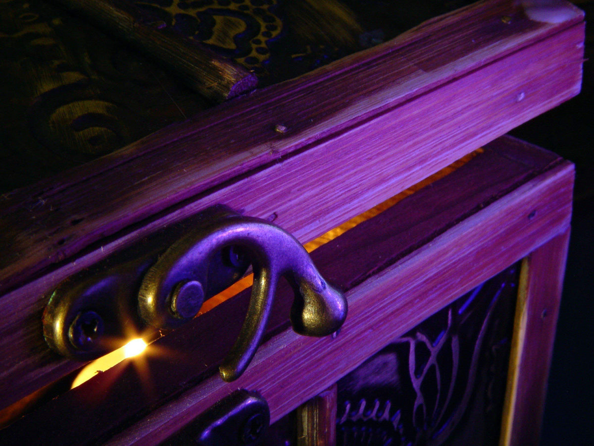 Keda Dye yellow hue brightens pale woods for sunny finishes.