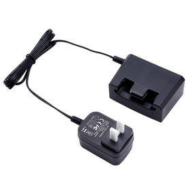 Kekepowtobat safe-use instructions remind users to verify voltages before charging.