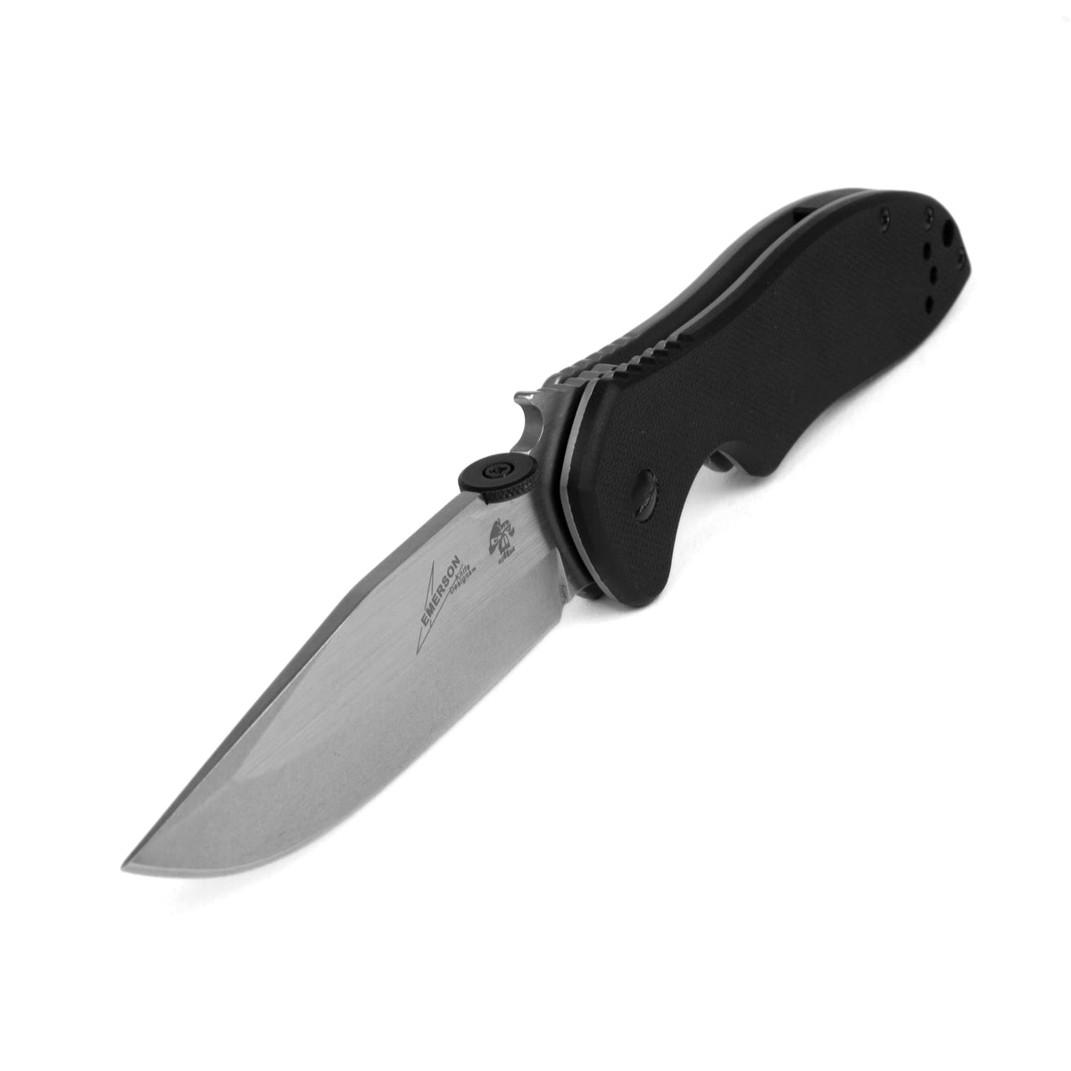 Kershaw Emerson CQC-6K ergonomic EDC use for daily tasks and outdoor use.