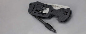 Kershaw Select Fire pocketclip supports right- or left-handed tip-down carry for convenience.