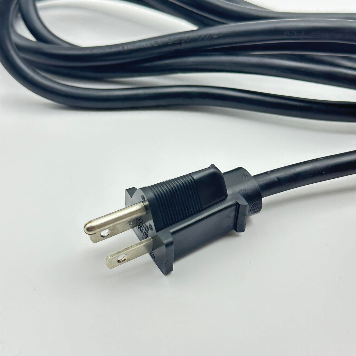 KIAPIEBIO heavy-duty cord for circular saws reduces downtime during demanding tasks.